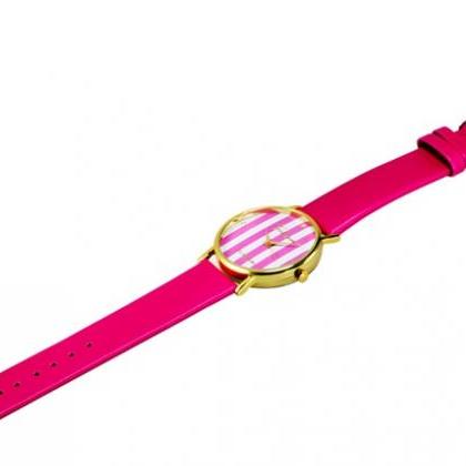 Women Striped Print Analog Watch With Faux Leather..