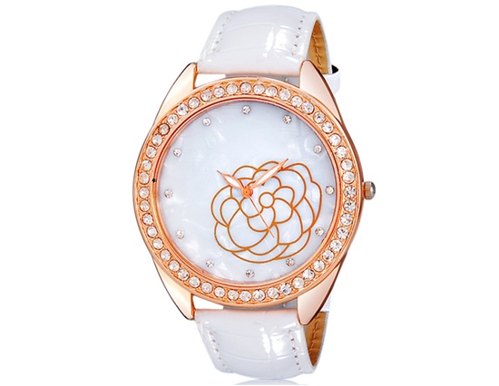 Women Rose Print Crystal Decorated Analog Watch With Faux Leather Strap (white) M.