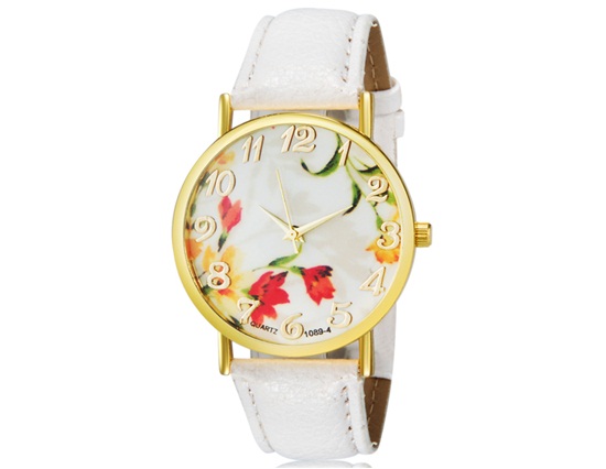 Womage 1089-4 Fashionable Women Analog Quartz Wrist Watch With Flower Pattern Faux Leather Band (white)